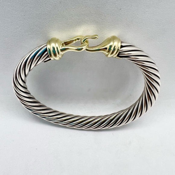 David Yurman 7mm Cable Gold Buckle Bracelet - Picture 9 of 16